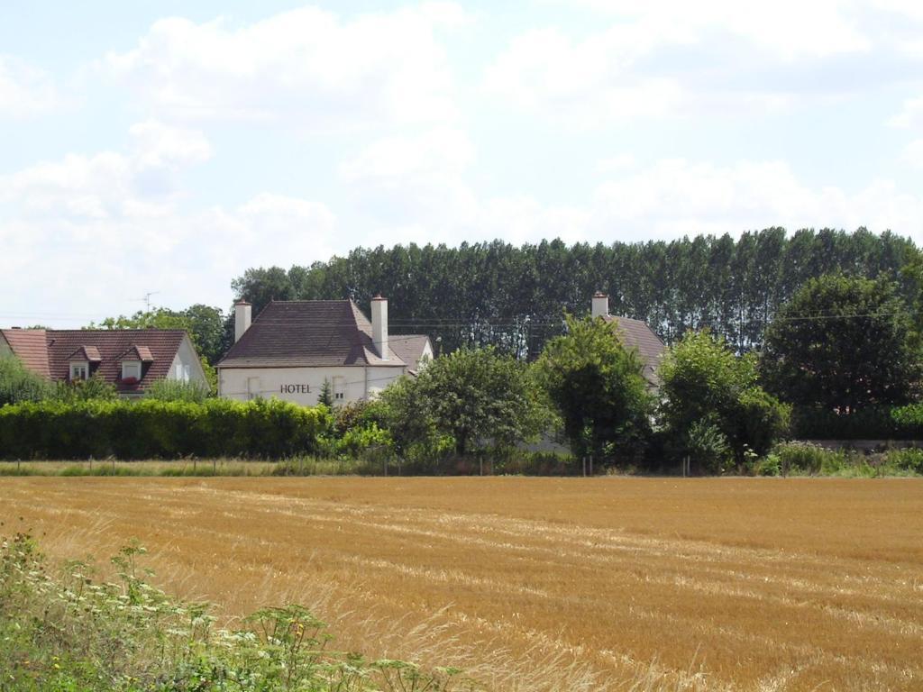 Hotel L'Oree Des Vignes Gilly-lès-Cîteaux Exteriör bild